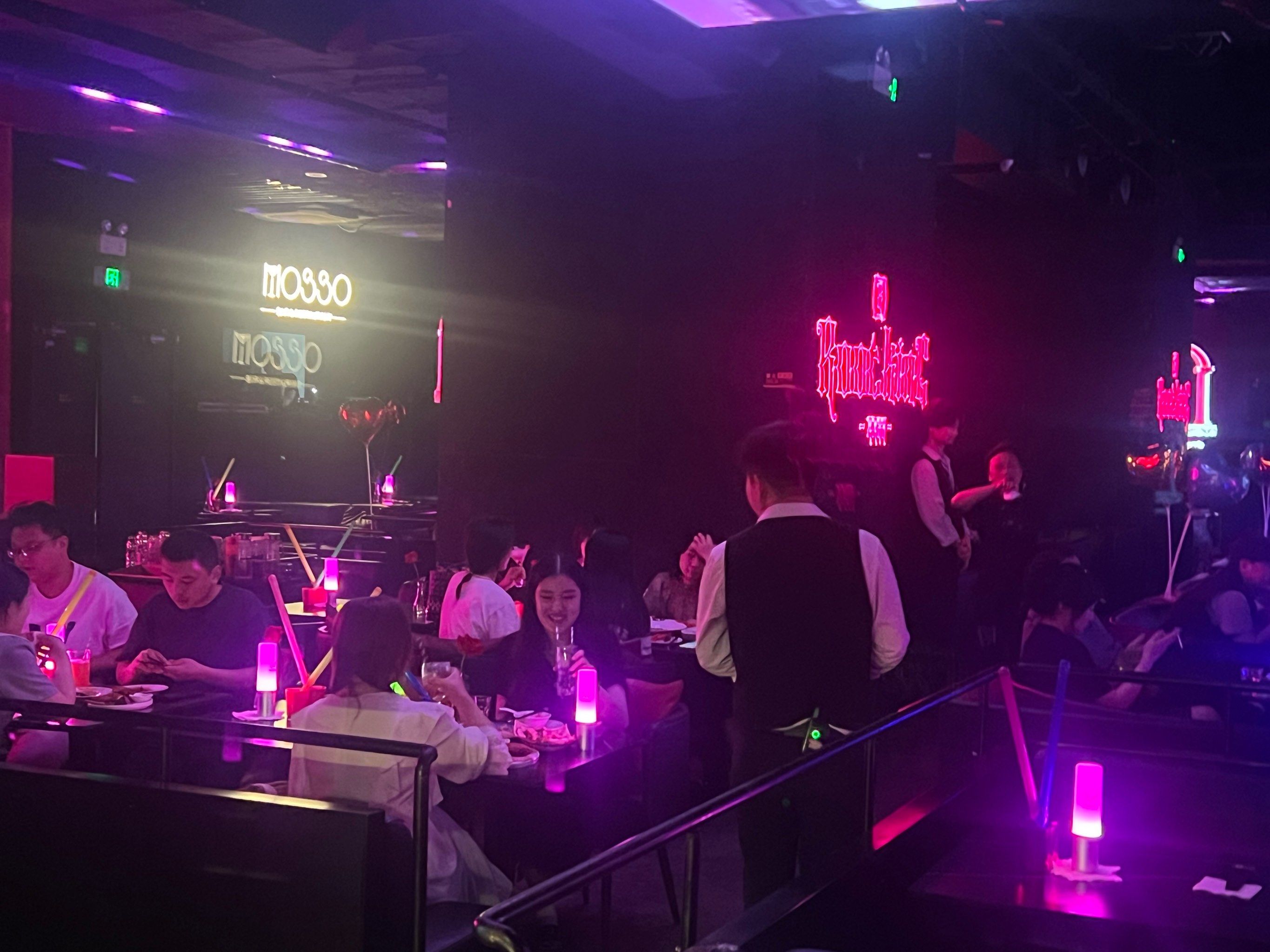 黄冈商务ktv：商务人士的尊贵享受-罗田县ktv预订